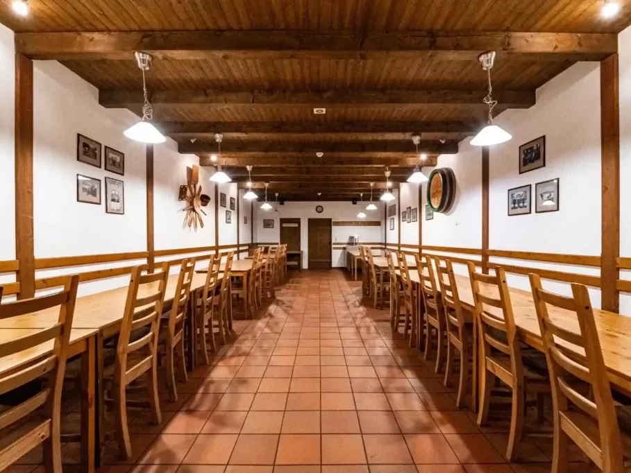 Z dělnické ubytovny prémiový prostor. Šalandy v plzeňském podzemí slaví dvacet let